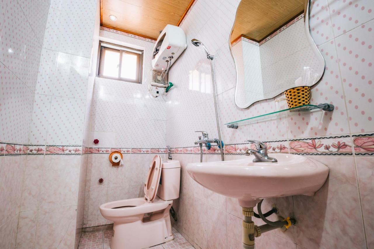 Khach San Thanh Loan Hoang Nga Exteriör bild
