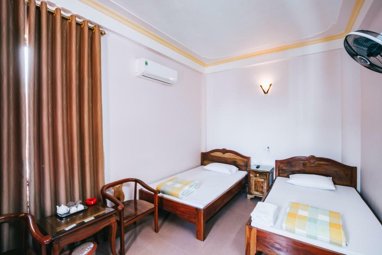 Khach San Thanh Loan Hoang Nga Exteriör bild
